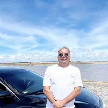 williams44 - date a Filipina, 100% free williams44